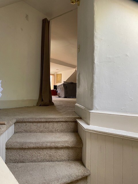 Furnished - 41 Arnold Ave