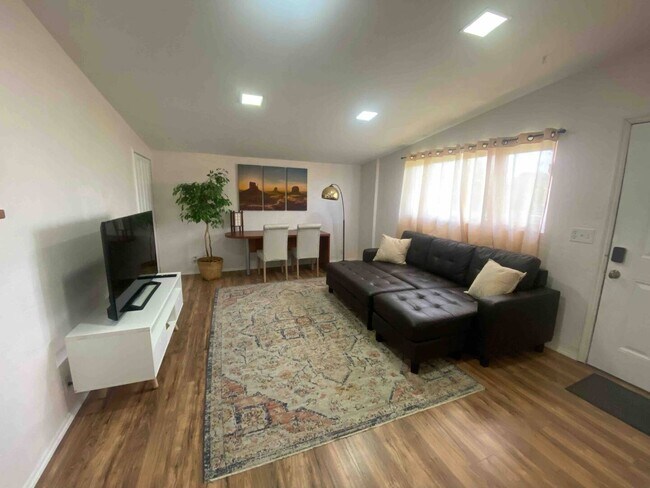 Foto del edificio - 3191 W Tess Ave