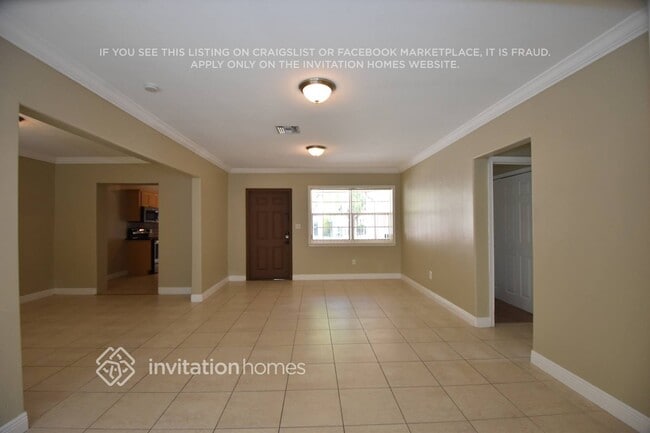 Building Photo - 2150 SW 65th Ave