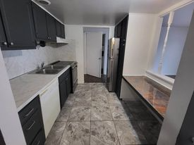 Foto del edificio - 5410 Heatherdowns Blvd