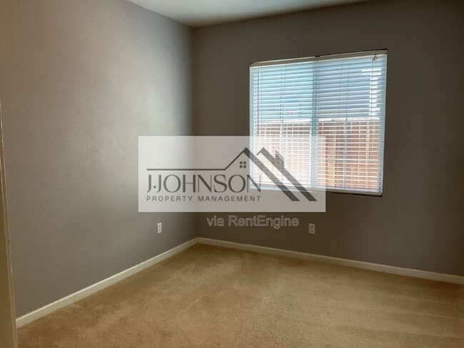 Foto del edificio - 4343 Middlefield Dr