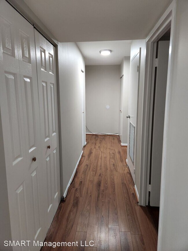Building Photo - 2 br, 2 bath House - 6992 Hanover Parkway ...
