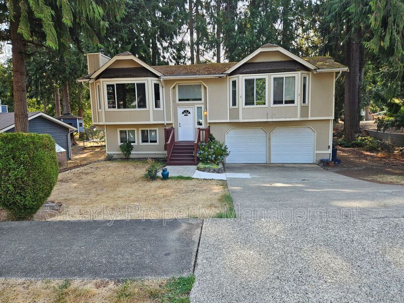 Primary Photo - 2408 35th Ave SE