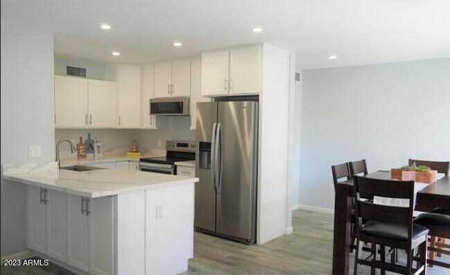 Building Photo - 5626 S Doubloon Ct