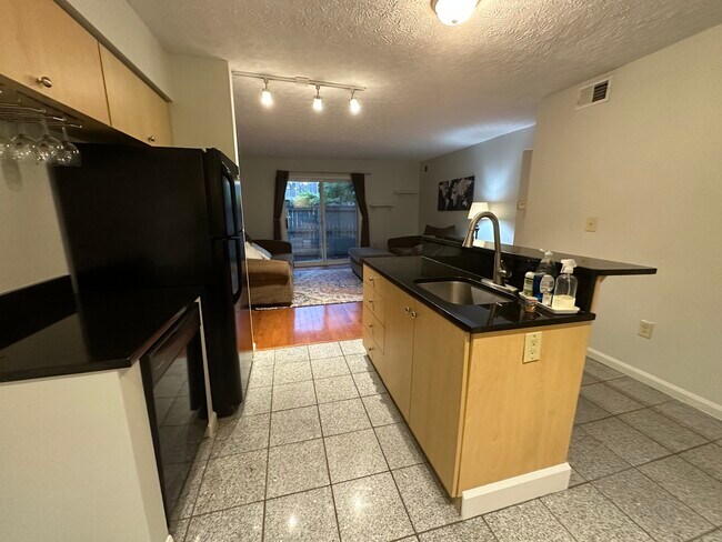 Foto del edificio - 945 Quay Ave