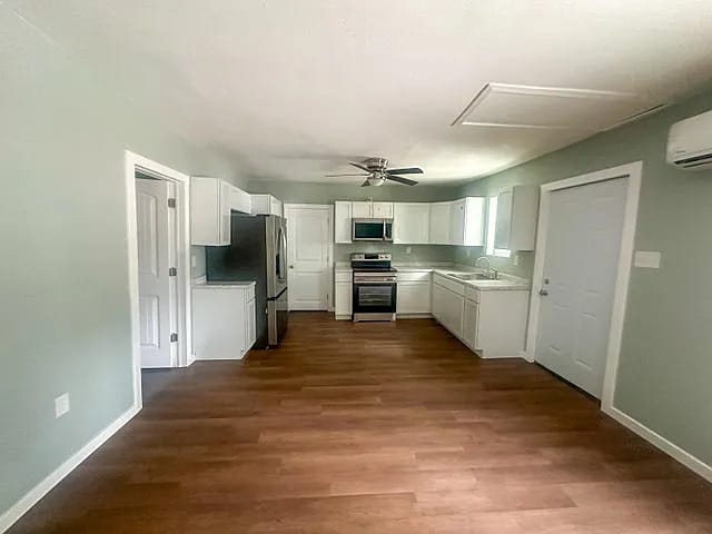 Foto del edificio - 1835 W Chestnut St