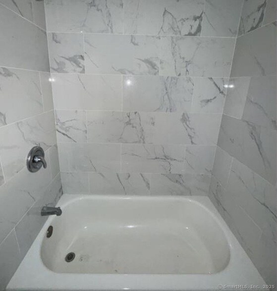Foto del edificio - 1220 Pembroke St