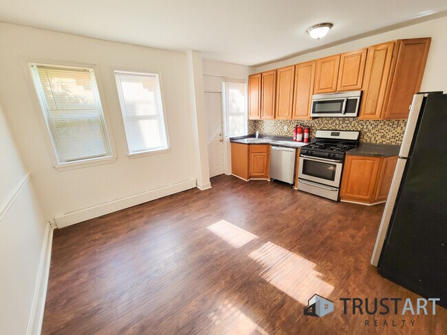 Foto del edificio - 3 Bedroom House in Belfield