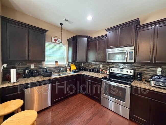 Building Photo - 4125 Pughsville Rd