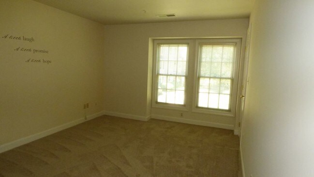 Building Photo - 12213 Fairfield House Dr