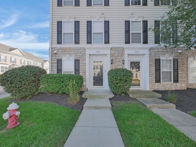 Foto del edificio - 7209 Billy Goat Dr