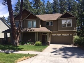 Building Photo - 61506 Tall Tree Ct