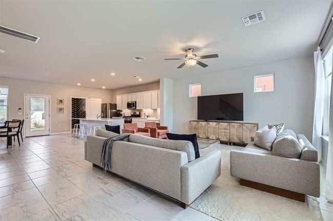 Building Photo - 5409 Charles Merle Dr