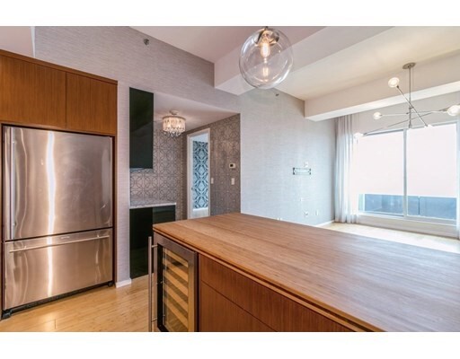 Building Photo - 141 Dorchester Ave