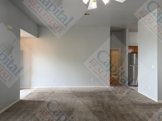 Foto del edificio - 1720 Briarcreek