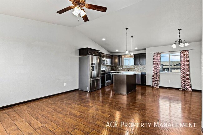 Building Photo - 501 Ballista Blvd