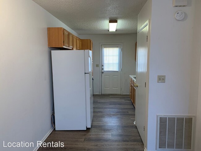 Building Photo - 1 br, 1 bath House - 220 Polk Avenue