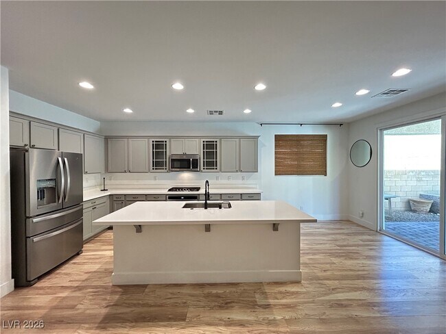 Building Photo - 8085 Skye Roar Ct