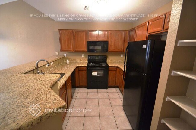 Foto del edificio - 8346 W Cypress St