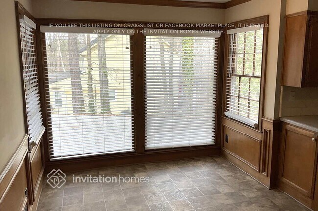 Foto del edificio - 413 Cricket Ridge Ct