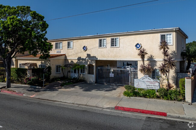 Foto del edificio - Carson Senior Village