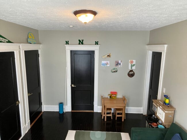 Foto del edificio - 39 Maplewood Ave