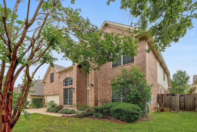 Building Photo - 15115 Thatcher Dr