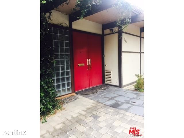 Foto del edificio - 3095 Hollyridge Dr