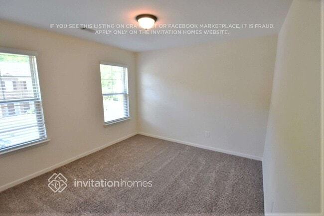 Building Photo - 4072 Oak Field Dr