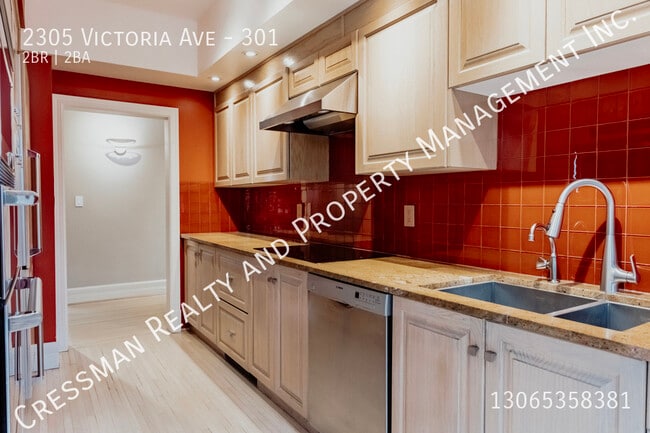 Building Photo - Beautiful 2 bed, 2 Bath apartment located Downtown Regina