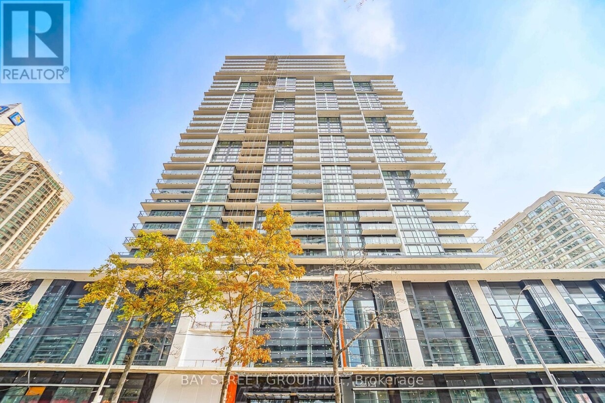 Photo principale - 4955-4955 Yonge St