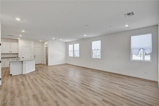 Building Photo - 2734 Luzzi Walk