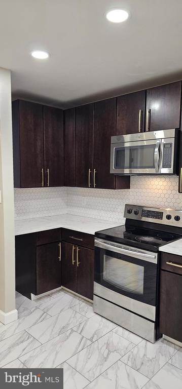 Foto del edificio - 1531 W Fairmount Ave
