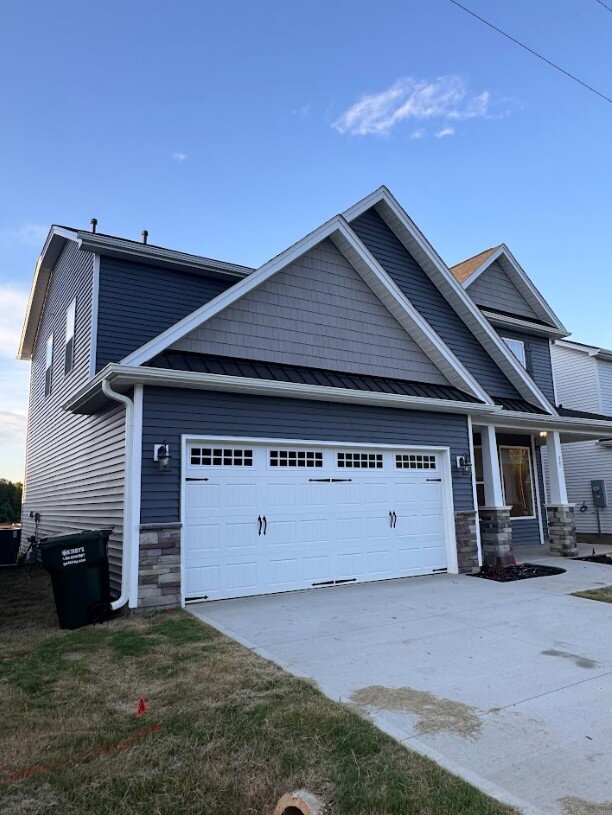 Building Photo - Modern 4-Bed, 2.5-Bath Home in Woodruff – ...