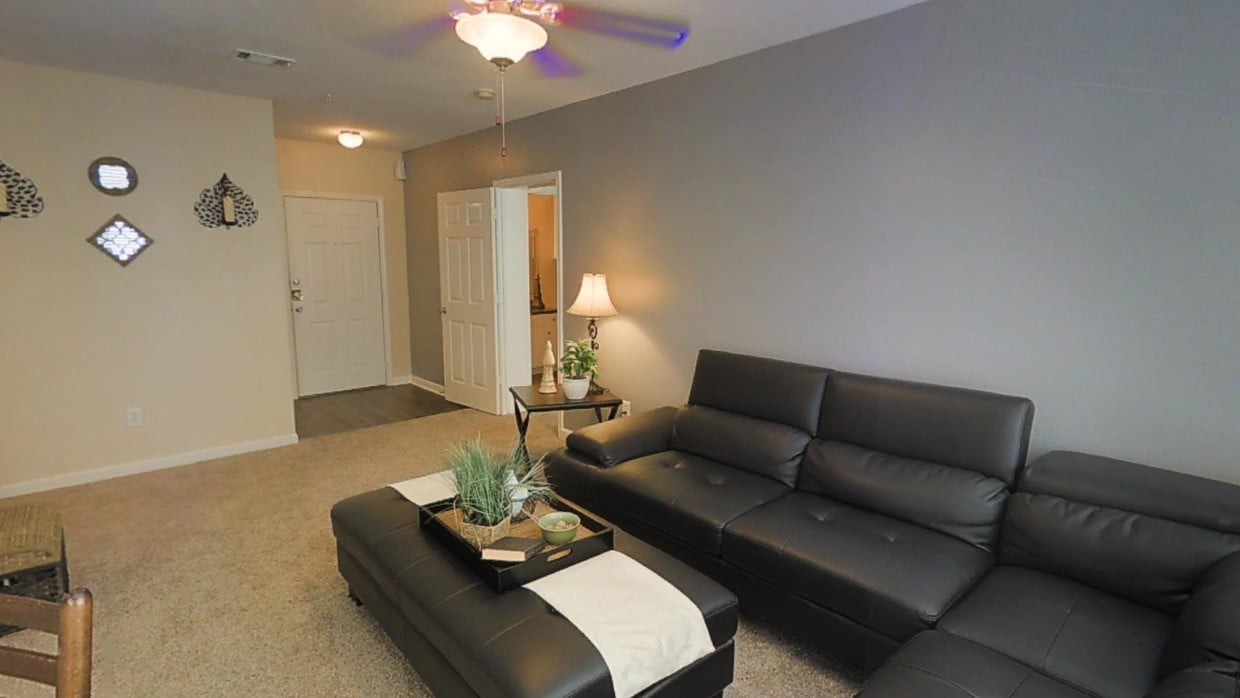 Photo - Catalina Village Apartments
