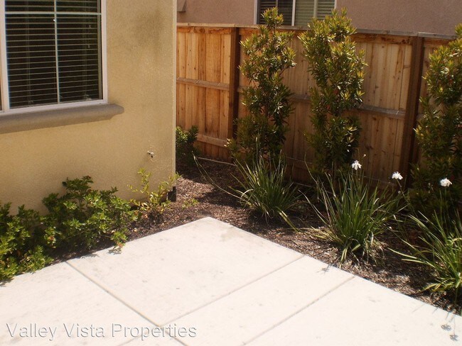 Building Photo - 3 br, 2 bath House - 4184 Harlan Ranch Blvd