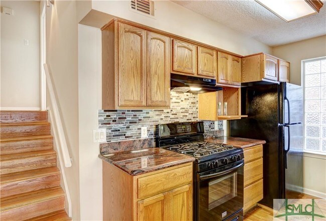Foto del edificio - 8 E 33rd St