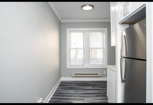 Building Photo - 0 bedroom in Chicago IL 60613
