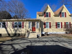 Building Photo - 36 Pickering St
