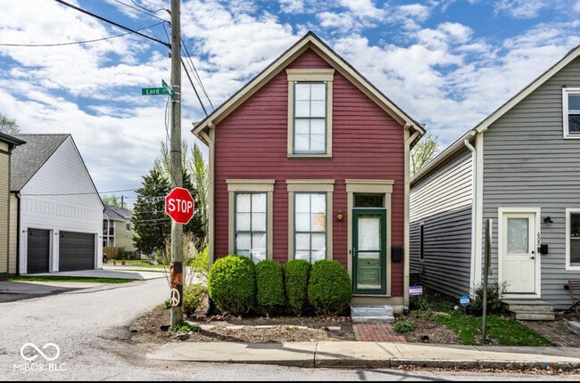 Foto del edificio - 607 Lord St