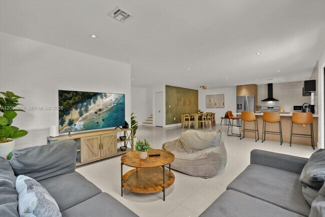 Foto del edificio - 808 SW 29th St