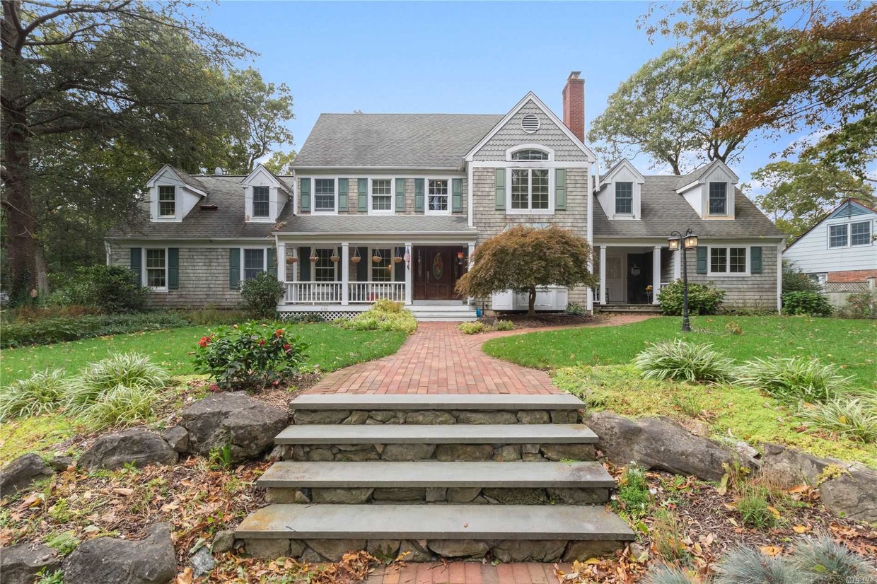 Primary Photo - 3 Arosa Ct