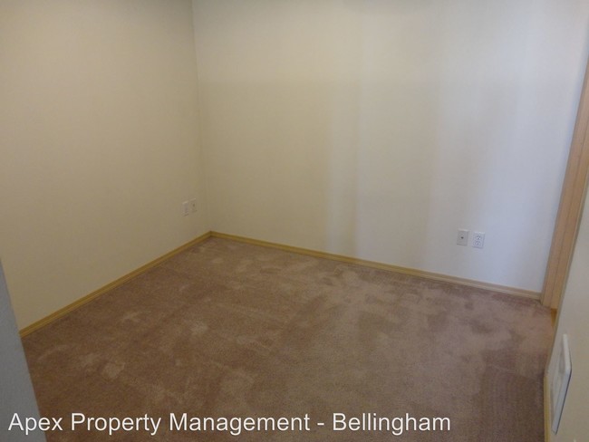 Interior Photo - City Suites Apartments
