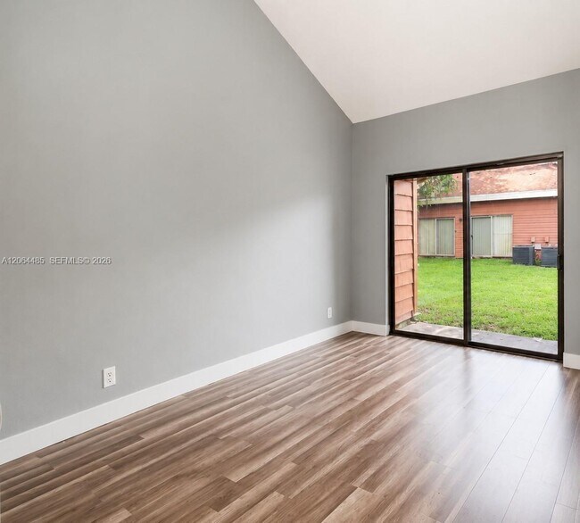 Foto del edificio - 2242 NW 55th Terrace