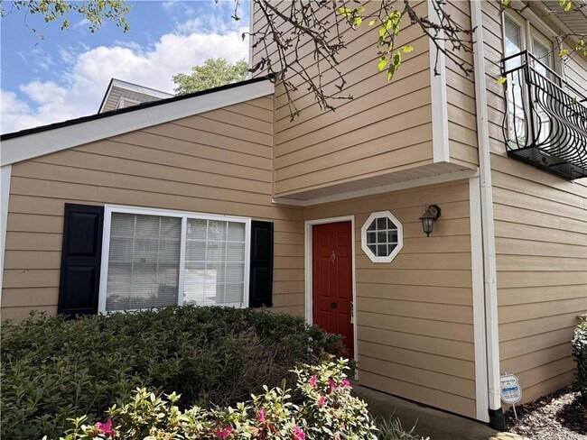 Foto del edificio - 1468 Briarwood Rd NE