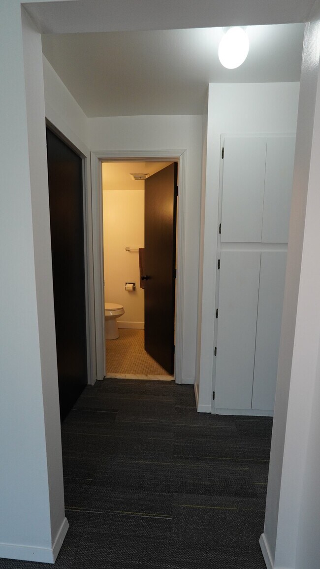 Foto del edificio - Addison Apartments