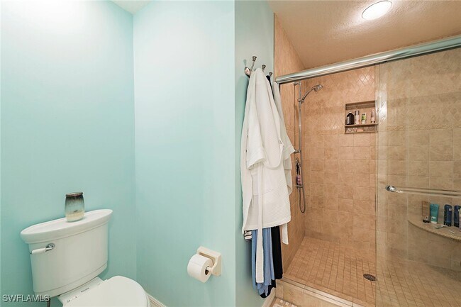 Foto del edificio - 524 Woodshire Ln
