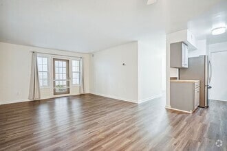 Building Photo - 5900-J PRINCE GEORGE DR, 337