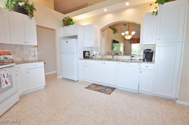 Building Photo - 5923 Sand Wedge Ln