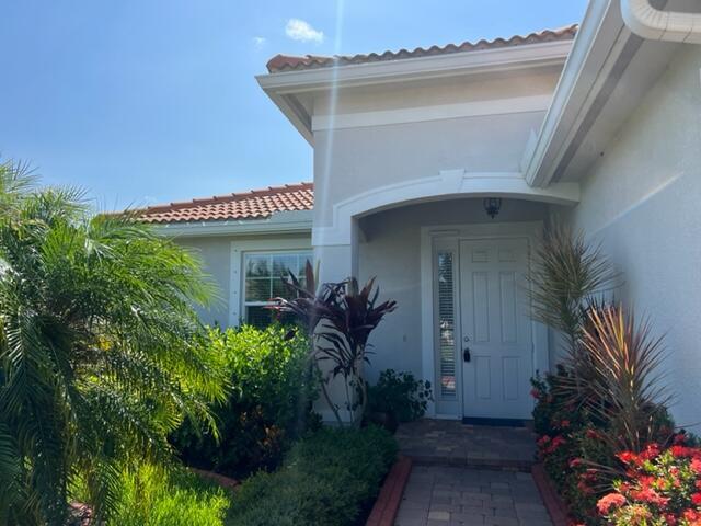 Building Photo - 12133 SW Aventino Dr